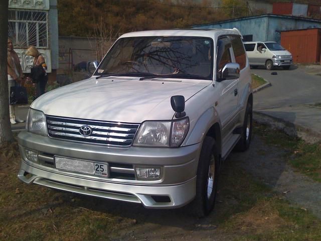 1999 Toyota Land Cruiser Prado