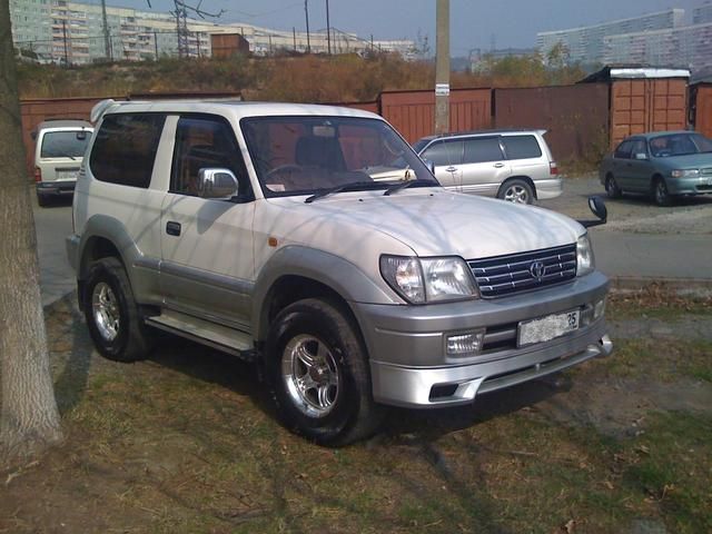 1999 Toyota Land Cruiser Prado