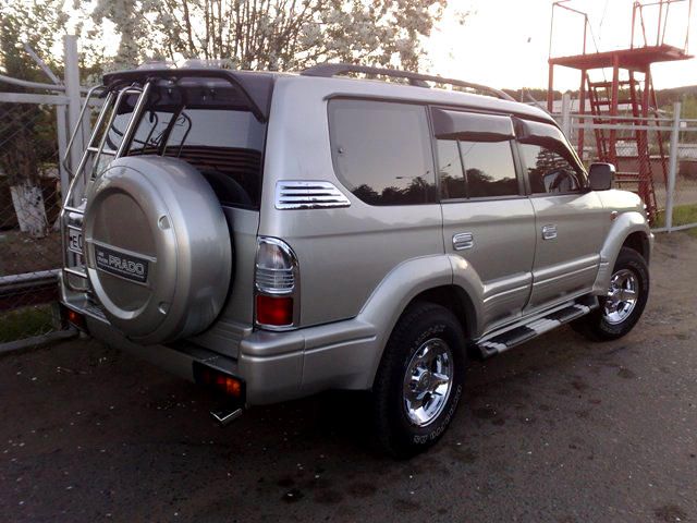 1999 Toyota Land Cruiser Prado