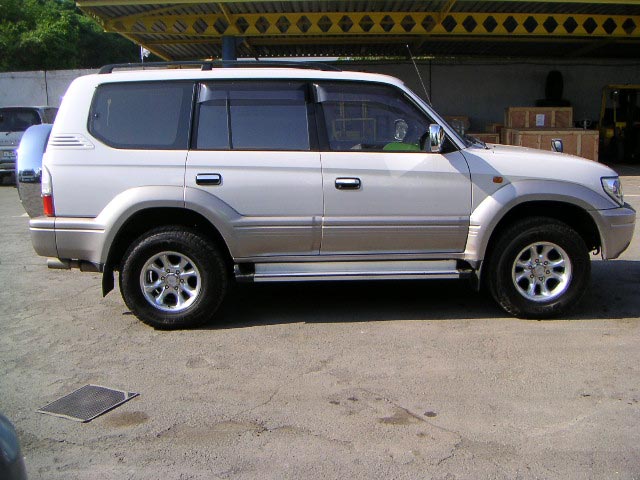 1999 Toyota Land Cruiser Prado Pictures