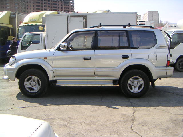 1999 Toyota Land Cruiser Prado Photos