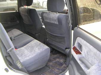 1999 Toyota Land Cruiser Prado Pictures