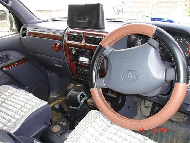 2000 Toyota Land Cruiser Prado