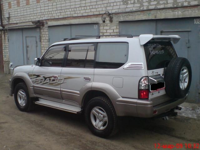 2000 Toyota Land Cruiser Prado