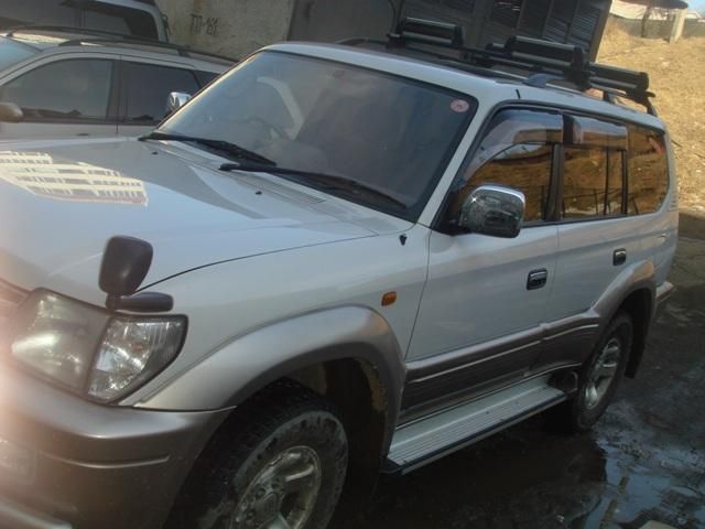 2000 Toyota Land Cruiser Prado