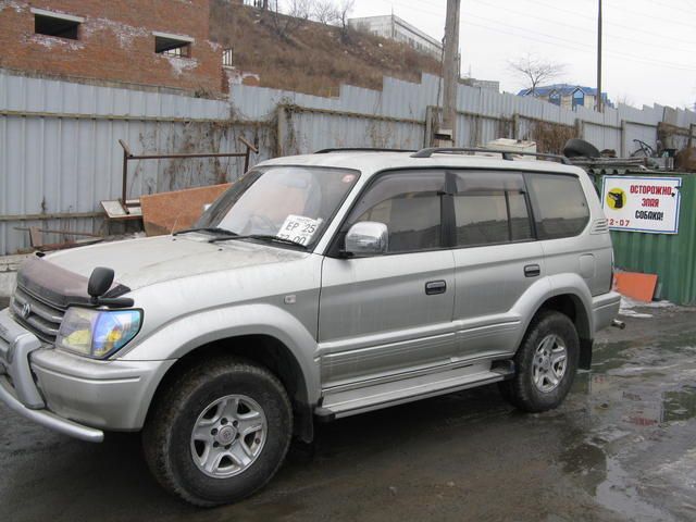 2000 Toyota Land Cruiser Prado