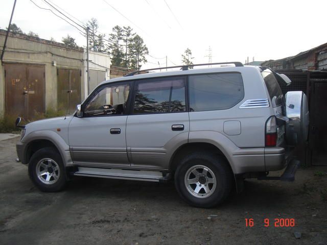 2000 Toyota Land Cruiser Prado