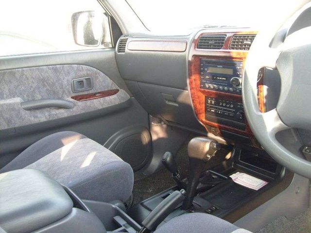 2000 Toyota Land Cruiser Prado