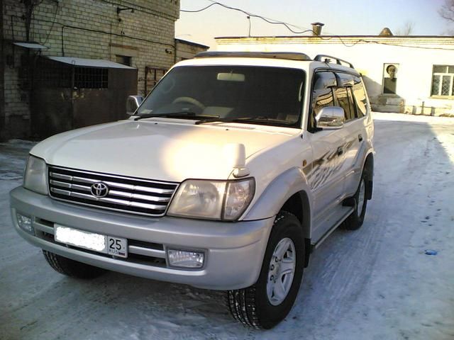 2000 Toyota Land Cruiser Prado