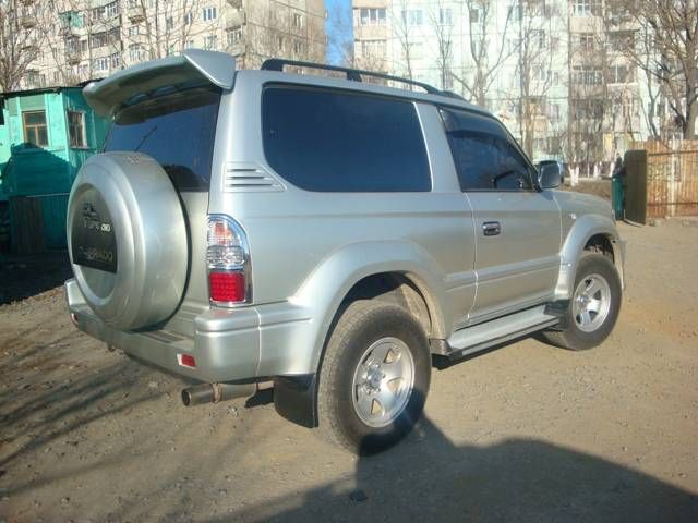 2000 Toyota Land Cruiser Prado