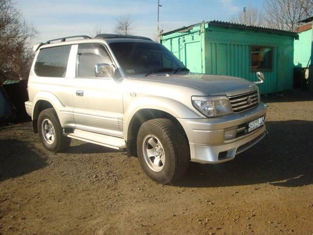 2000 Toyota Land Cruiser Prado