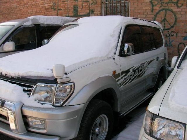 2000 Toyota Land Cruiser Prado