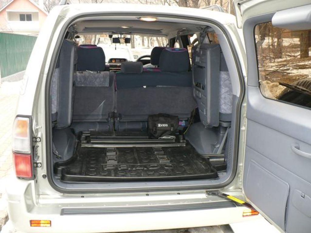 2000 Toyota Land Cruiser Prado