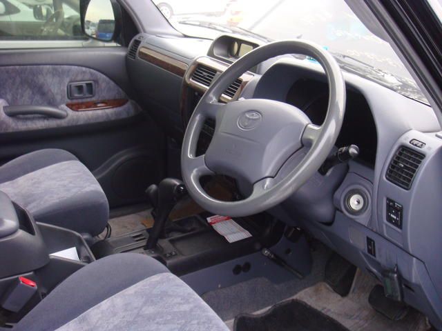 2000 Toyota Land Cruiser Prado