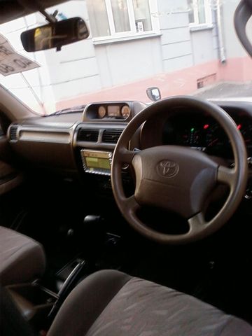 2000 Toyota Land Cruiser Prado