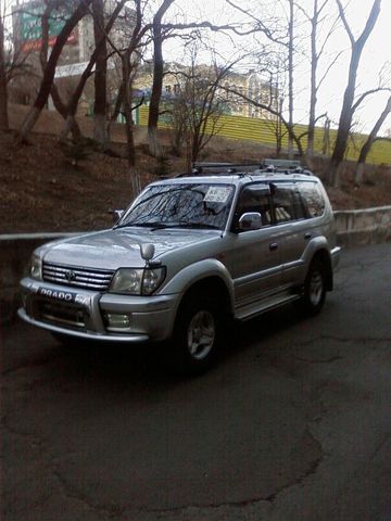 2000 Toyota Land Cruiser Prado