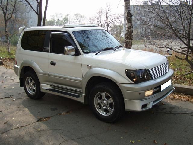 2000 Toyota Land Cruiser Prado