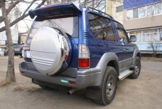 2000 Toyota Land Cruiser Prado
