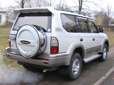2000 Toyota Land Cruiser Prado Images