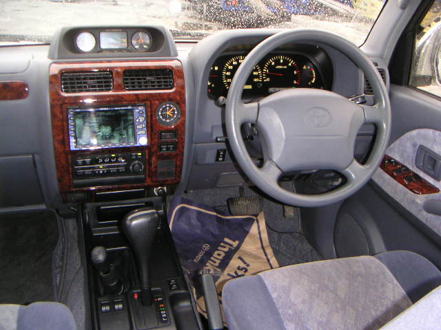 2000 Toyota Land Cruiser Prado Photos