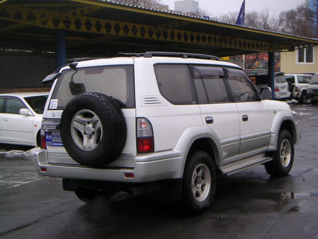 2000 Toyota Land Cruiser Prado Photos