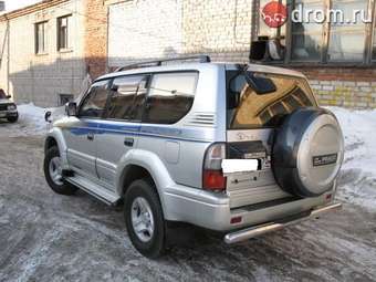 2000 Toyota Land Cruiser Prado Photos