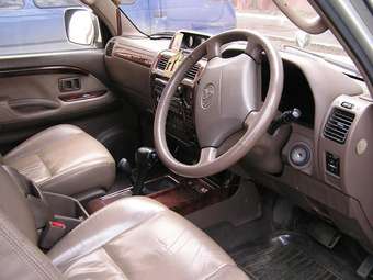 2000 Toyota Land Cruiser Prado Photos