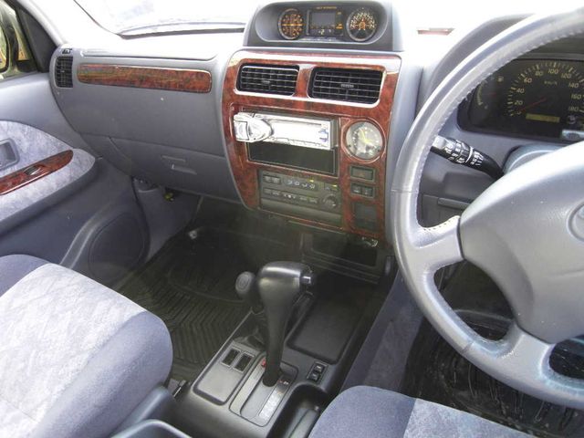 2001 Toyota Land Cruiser Prado