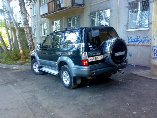 2001 Toyota Land Cruiser Prado