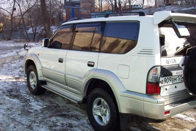 2001 Toyota Land Cruiser Prado