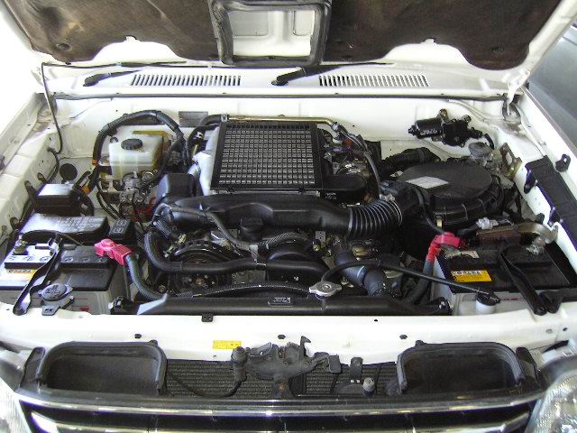 2001 Toyota Land Cruiser Prado Pictures