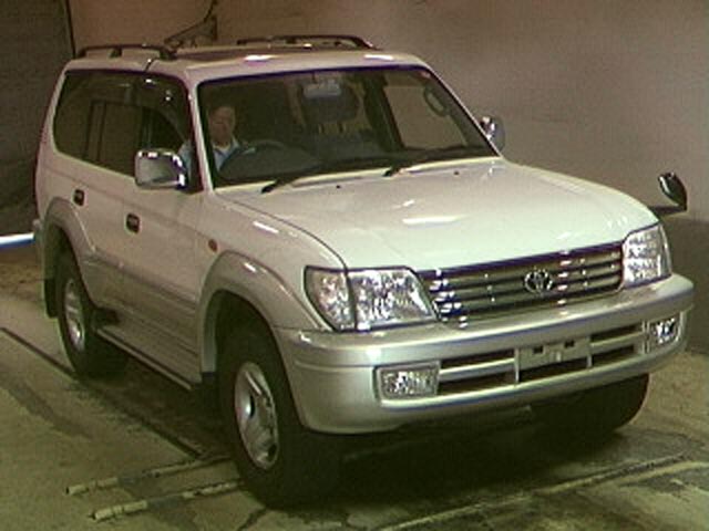 2001 Toyota Land Cruiser Prado Pictures