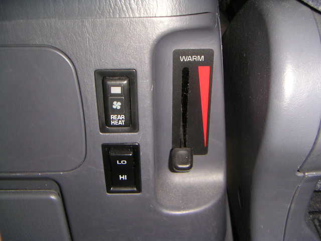 2001 Toyota Land Cruiser Prado Pictures