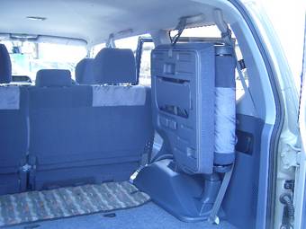 2001 Toyota Land Cruiser Prado Pictures