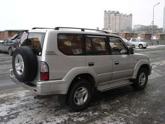 2001 Toyota Land Cruiser Prado Photos