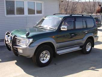 2001 Toyota Land Cruiser Prado Pictures