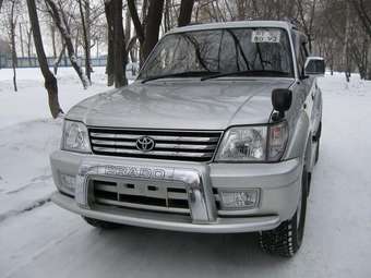 2001 Toyota Land Cruiser Prado Images