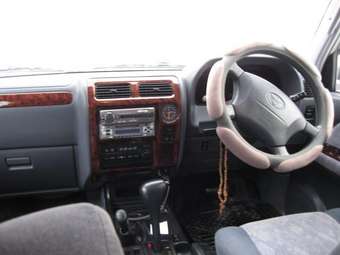 2001 Toyota Land Cruiser Prado Pictures