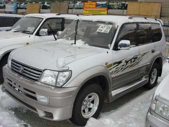2001 Toyota Land Cruiser Prado Images