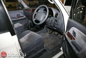 2001 Toyota Land Cruiser Prado Pictures