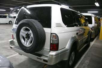 2001 Toyota Land Cruiser Prado Photos