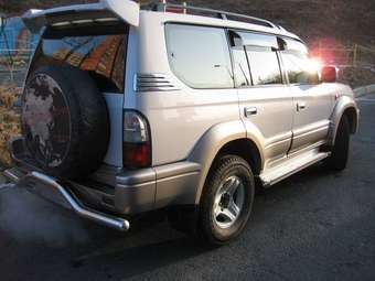 2001 Toyota Land Cruiser Prado Images