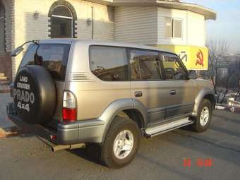 2001 Toyota Land Cruiser Prado Photos