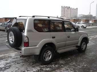 2001 Toyota Land Cruiser Prado Pictures