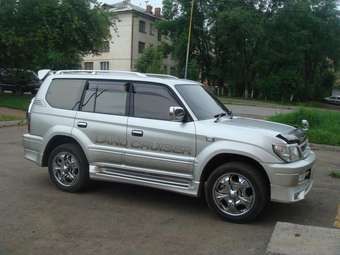 2001 Toyota Land Cruiser Prado Pictures