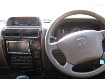 2001 Toyota Land Cruiser Prado Pictures