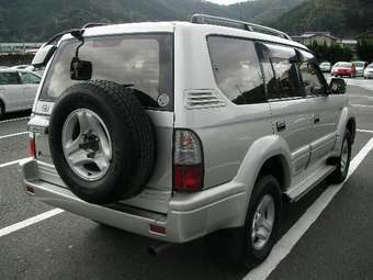 2001 Toyota Land Cruiser Prado Images