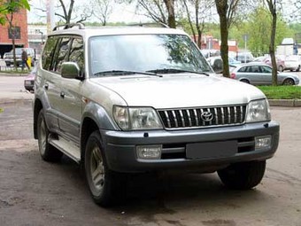 2002 Toyota Land Cruiser Prado Images