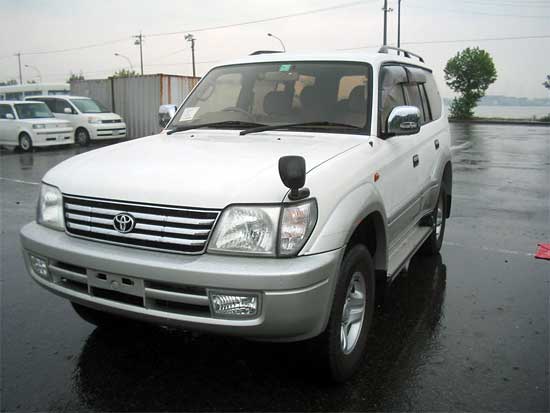2002 Toyota Land Cruiser Prado Images