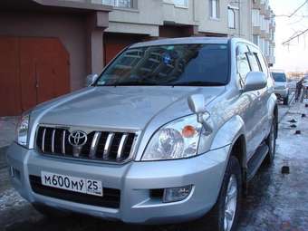 2002 Toyota Land Cruiser Prado Pictures